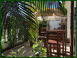 ingang guesthouse